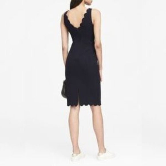 Banana Republic Scalloped Bi-Stretch Sheath Dress 8P - Picture 2 of 11